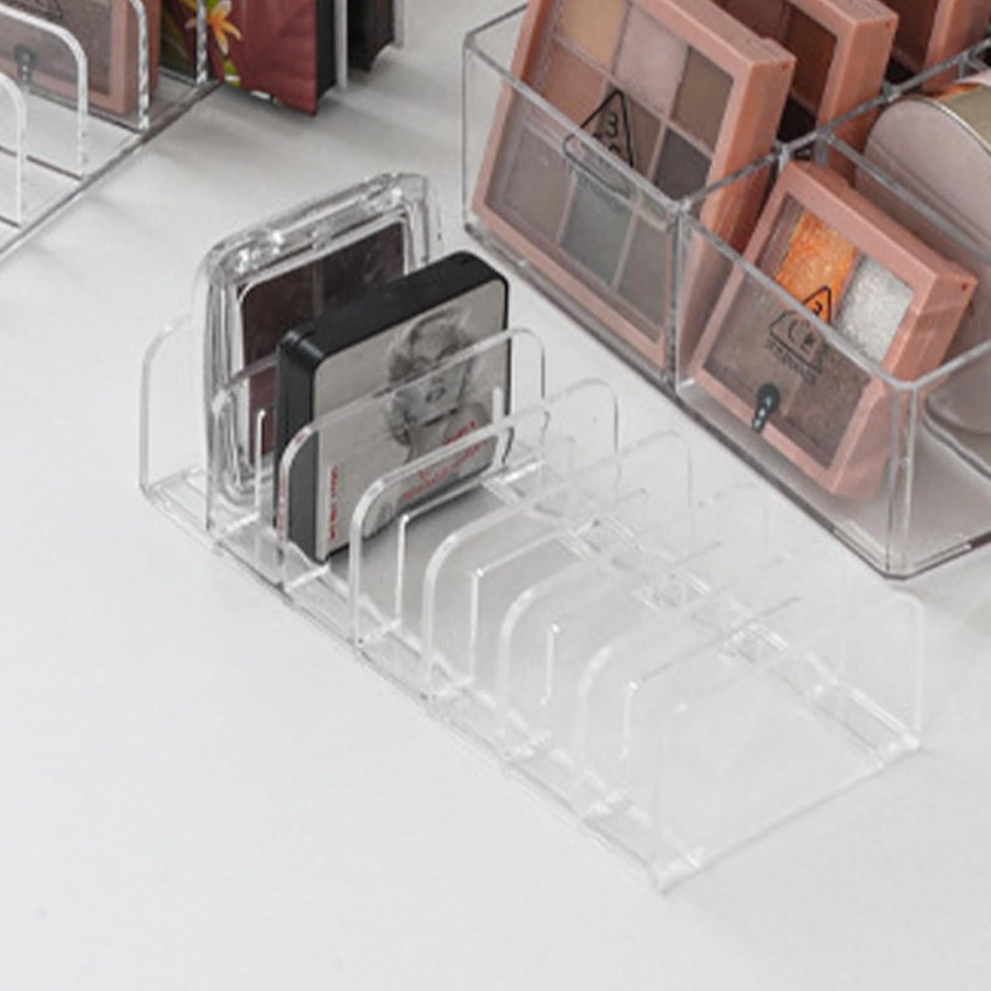 Makeup Palette Organizer,Acrylic Eyeshadow Palette Pallet Holder,7 Sectons BPA-Free Divided Make Up Blush,Contour Storage Holder Cosmetic Eye Shadow Display Stand Clear Rack Vanity Holder（2 Pack）