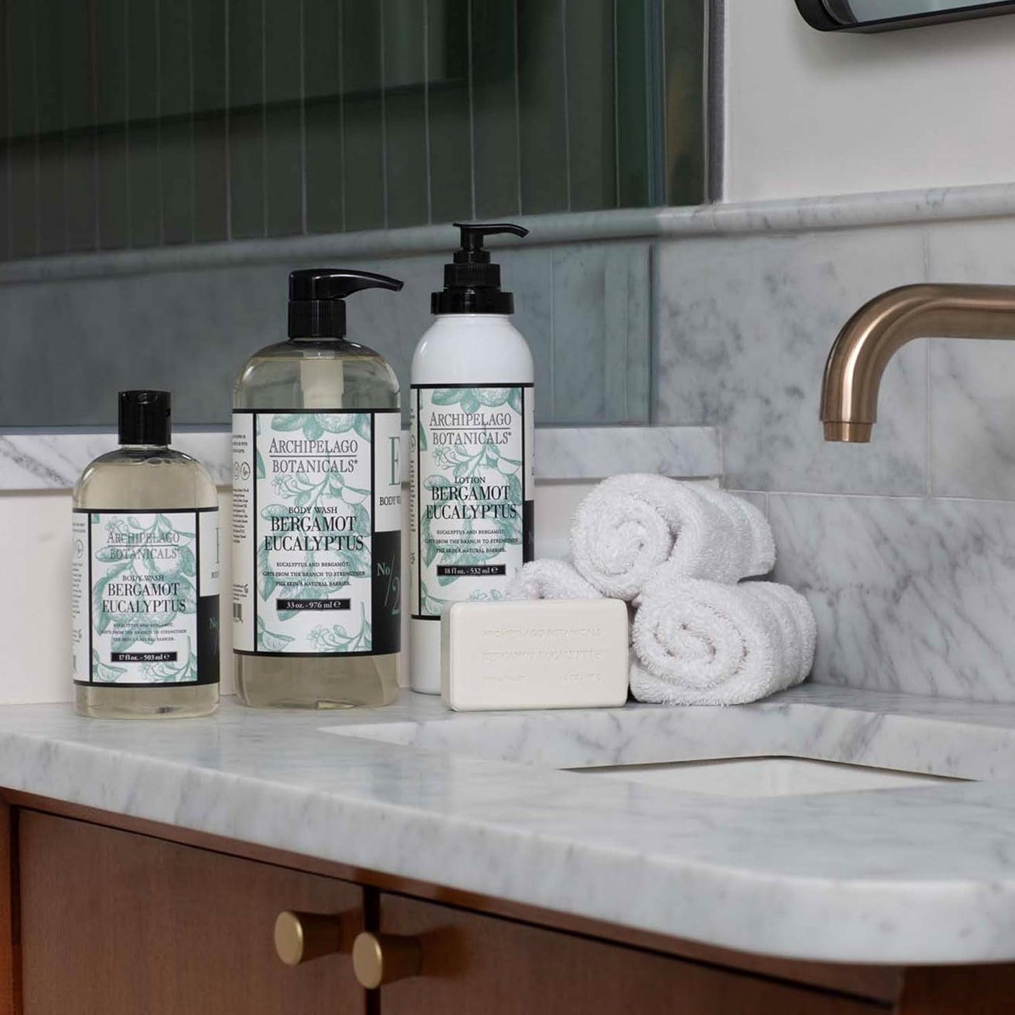 Archipelago Botanicals Bergamot Eucalyptus Lotion, Hydrating Lotion for Rejuvenated and Smooth Skin, Scented Body Lotion Made without Parabens, Phthalates and GMOs (18 oz)