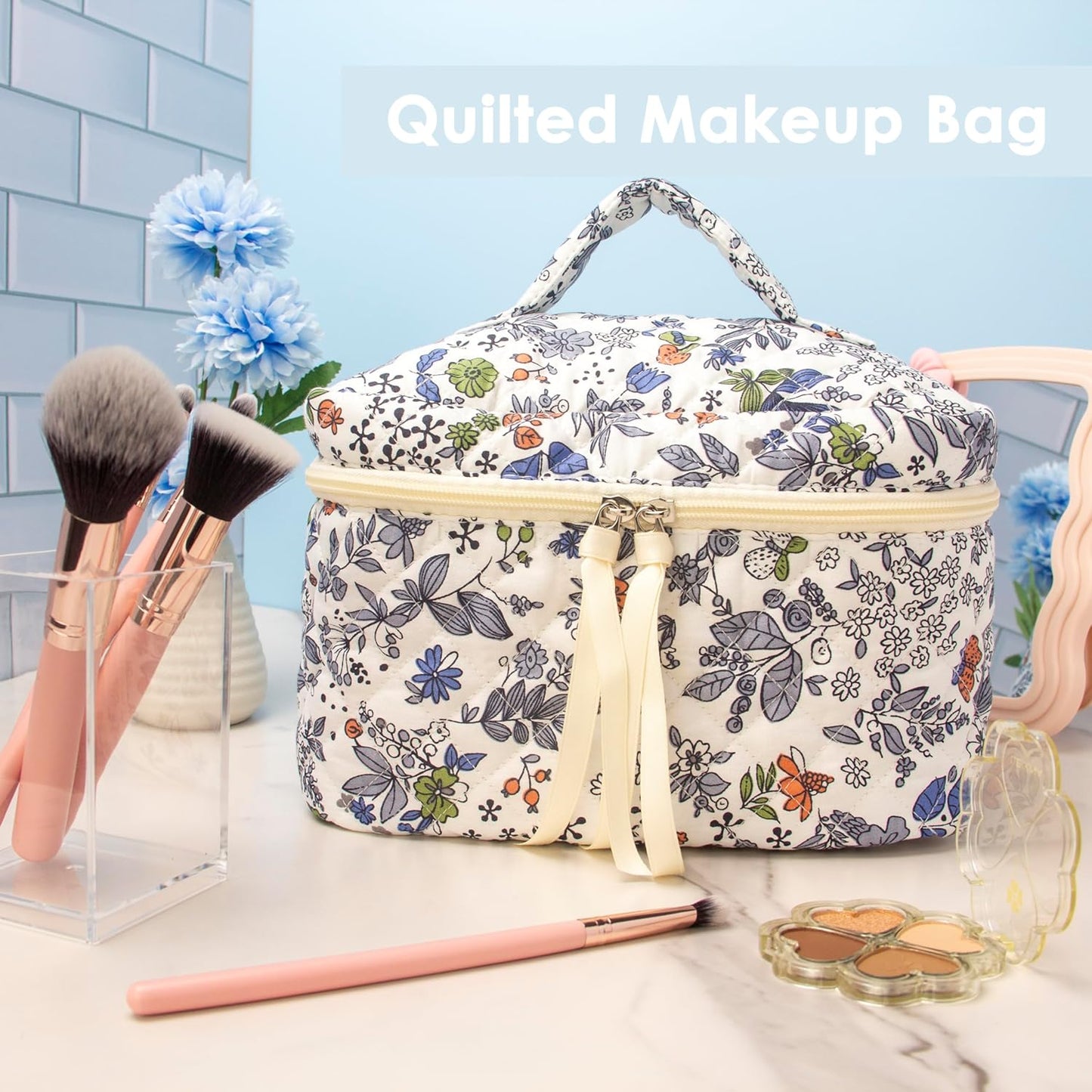 PAZIMIIK Quilted Makeup Bag Large Travel Zipper Soft Cosmetic Case for Women Girls Make Up,Leaf White