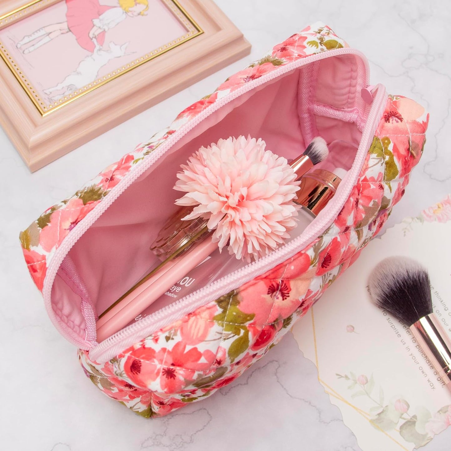 PAZIMIIK Vintage Quilted Makeup Bag Cosmetic Pouch for Brushes Pencils and Travel Make Up Accessories for Women and Girls,Flower Pink